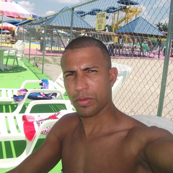 Meet your Posher, Alexander - Picture 1 of 1